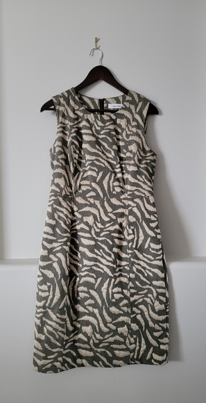Calvin Klein dress, Size 6, animal print. - Picture 1 of 3